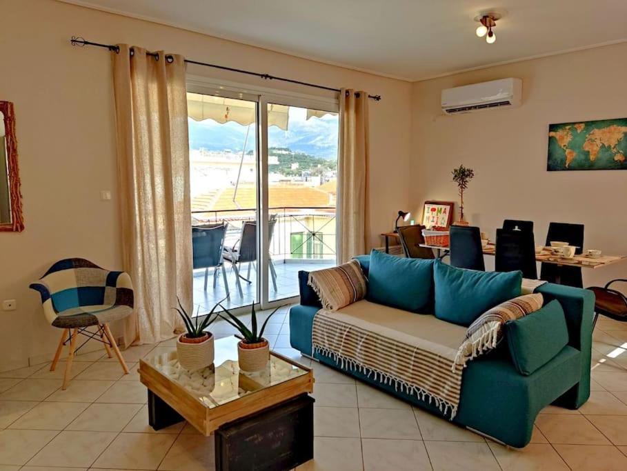 Kalamata Nestor Apartment-Near Historical Centre ภายนอก รูปภาพ