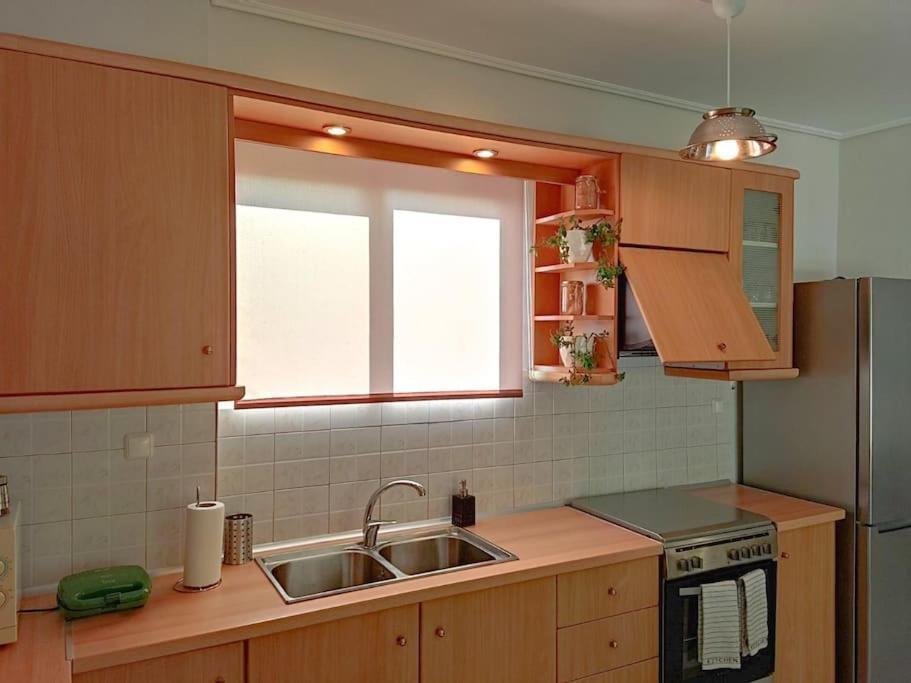 Kalamata Nestor Apartment-Near Historical Centre ภายนอก รูปภาพ